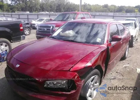2010 Dodge Charger Sxt z USA, uszkodzony, nr VIN 2B3CA3CV7AH286172